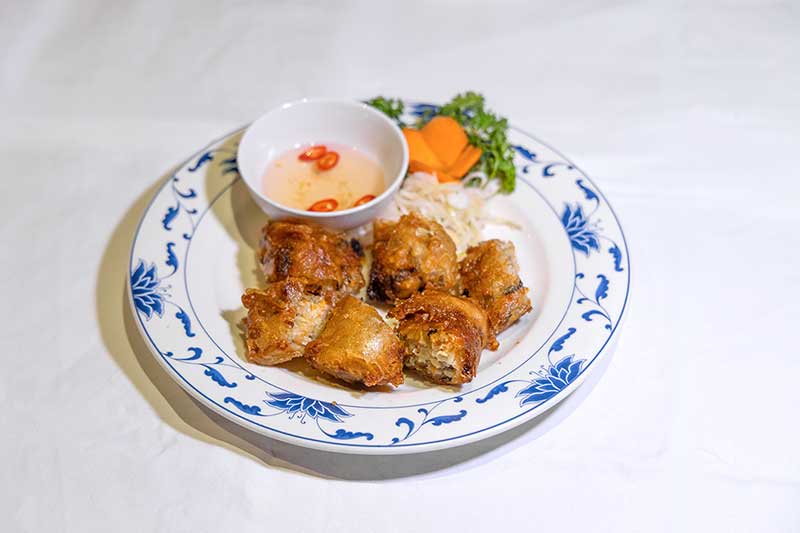 Vietnamesische Fr&uuml;hlingsrolle